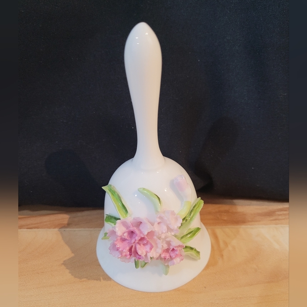 2/$20 Maruri Masterpiece Floral White Ceramic Bell